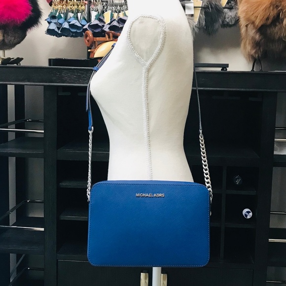 Michael Kors Jet Set Crossbody Bag Wallet Set - Picture 7 of 8